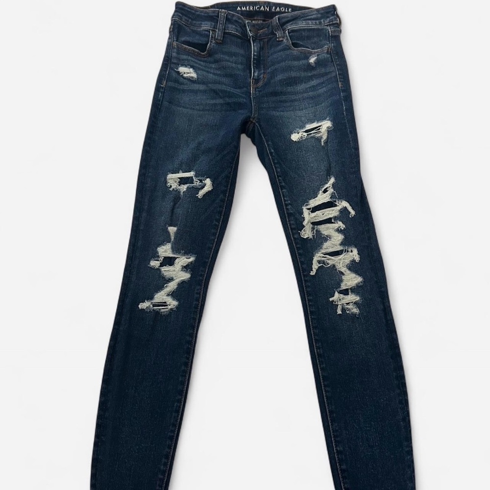 American Eagle Outfitters Women's Dark Blue Distressed Skinny Jeans